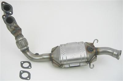 Walker direct fit catalytic converter 16104