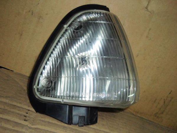 Toyota starlet 1987 right clearance lamp [2411000]