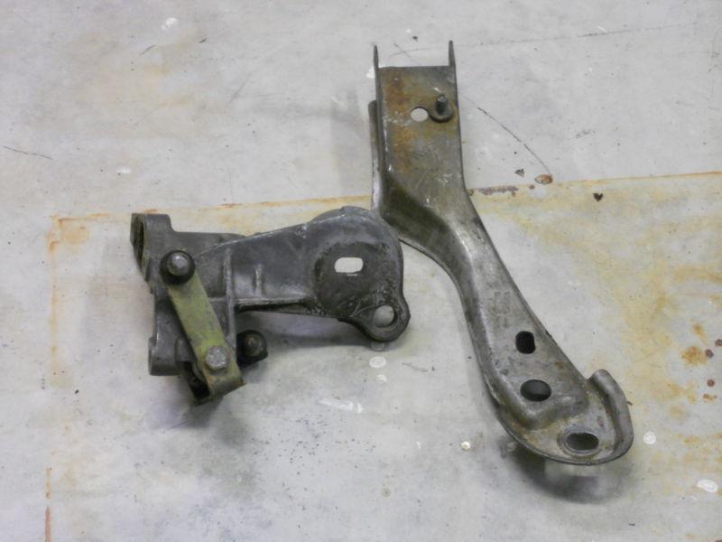 Volkswagen golf gti jetta gli transmission mount brackets pair oem 191-191-351