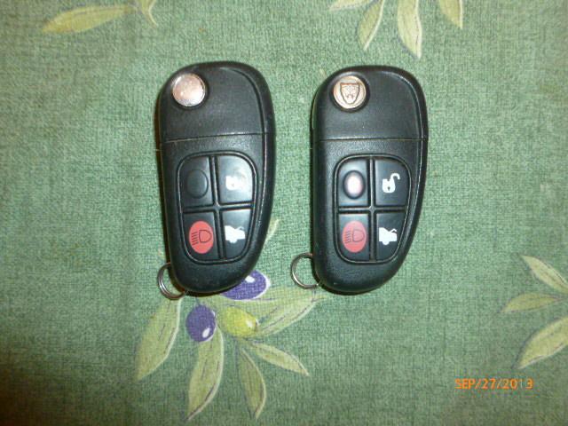 Lot of 2 jaguar flip key remotes