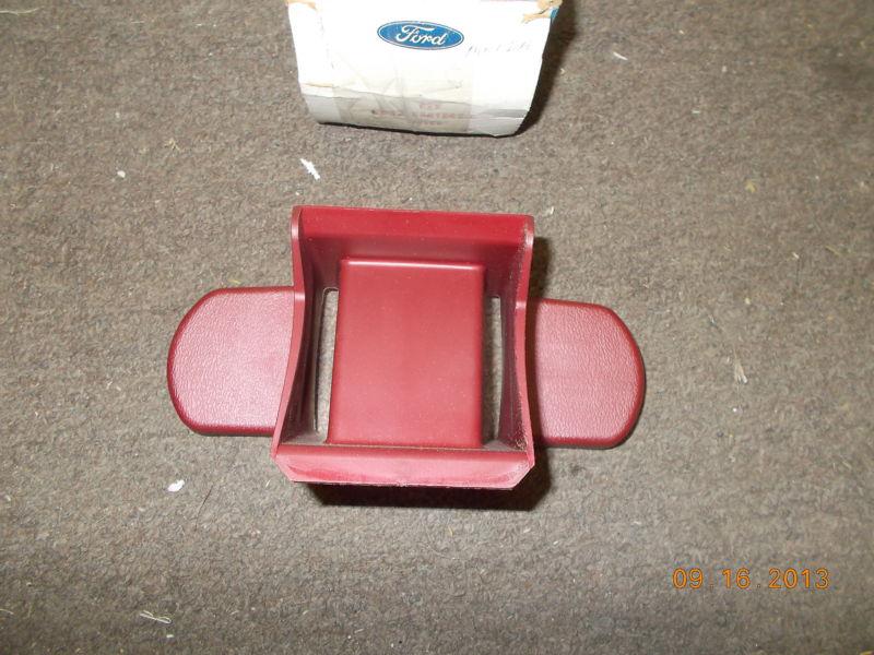 Nos 1981 mercury cougar front seat back pivot side inner cover red