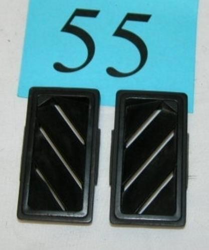 82-92 camaro black dash end defrost outlet vents  nice pair