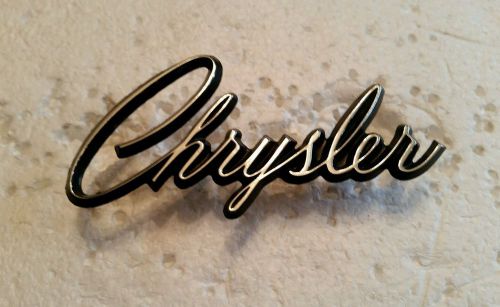 1967 chrysler 300  &#039;chrysler&#039;  grill script emblem very nice !
