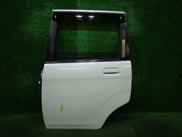 Subaru stella 2006 rear left door assembly [2113400]