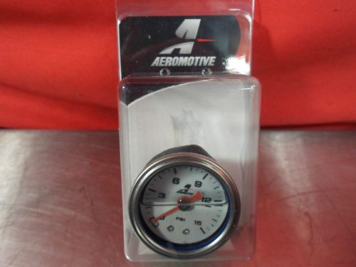 Aeromotive 15632 0-15 psi 1-1/2&#034; dial fuel pressure gauge