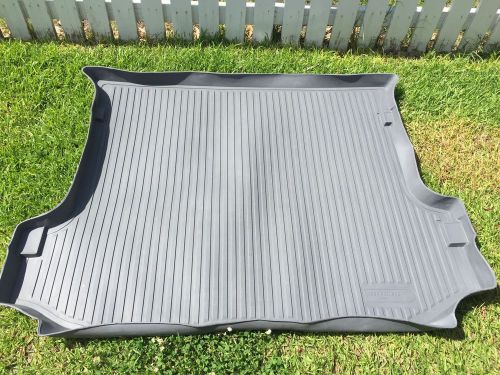 Husky 24301 gray cargo liner eeuc free shipping