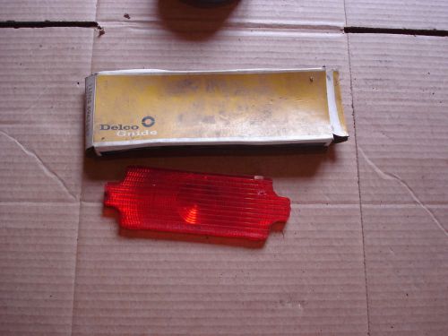 1972 72 nos oldsmobile 442 f-85 inner lower tail lamp lens 5965252