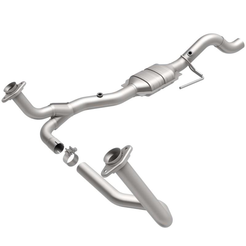 Magnaflow 445621 direct fit california catalytic converter