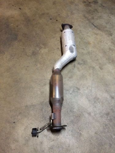 Mazda rx8 full exhaust with cat. all in perfect working condition w/only 49xxx