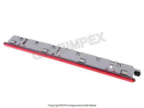 Mercedes e320 &#039;00-&#039;03 wagon third stop light genuine +1 year warranty