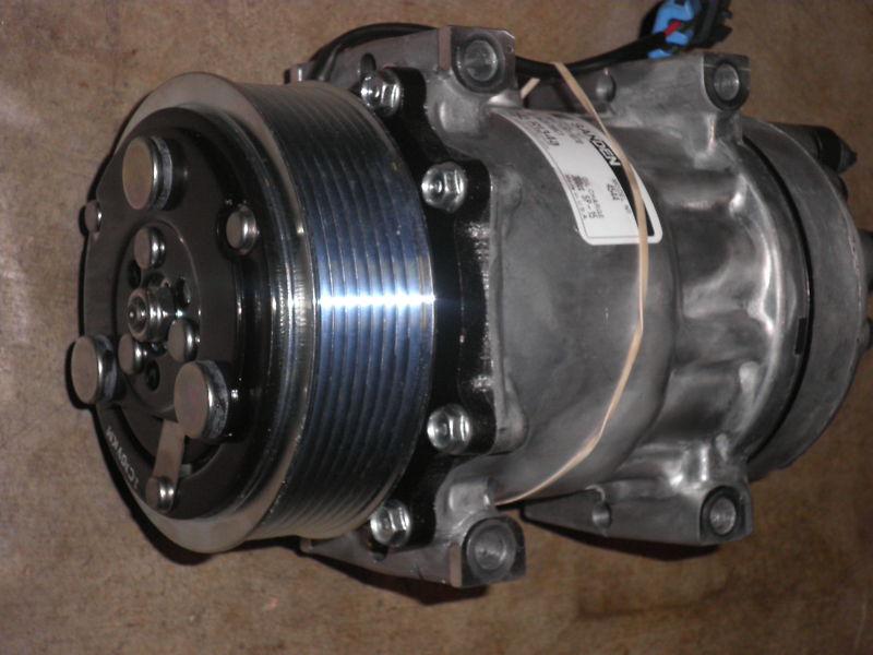 International cummins  a/c  compressor 