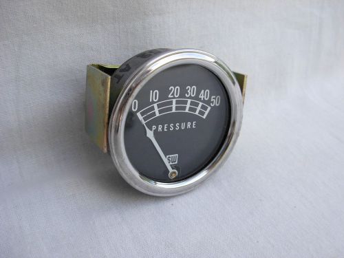 Vintage stewart warner sw auto street rat hot rod car oil pressure dash gauge