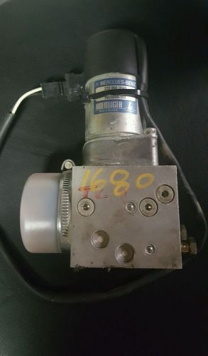 2000-2006 mercedes-benz s500 s class trunk hydraulic pump motor 220 800 0048