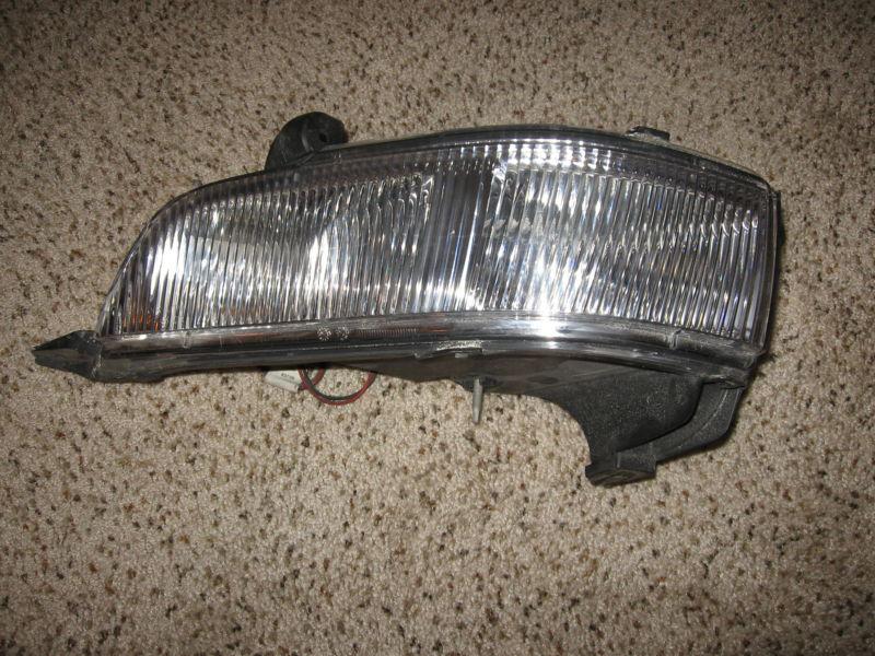 Cadillac dts fog lamp corner light front bumper