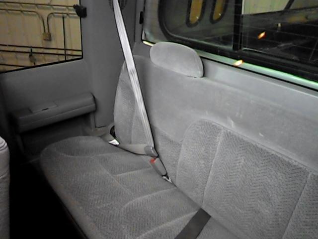 1995 chevy 2500 pickup rear seat belt & retractor only rh passenger gray