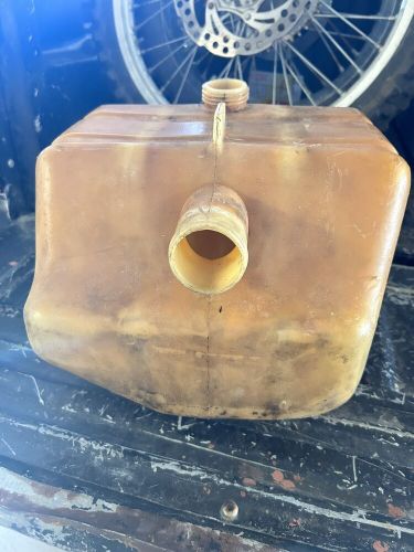 Kawasaki js300 js440 js550 js550sx oem gas tank assy fresh water 51004-3702