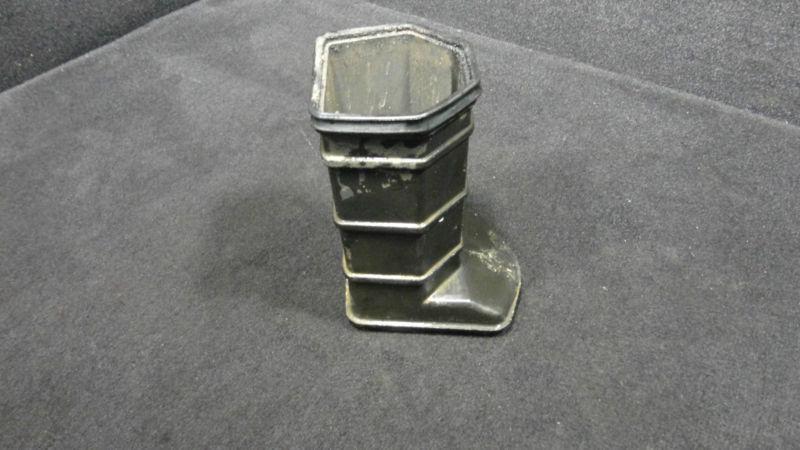 Lower inner exhaust housing #327796 johnson/evinrude 1982-2001 85-250hp (507)