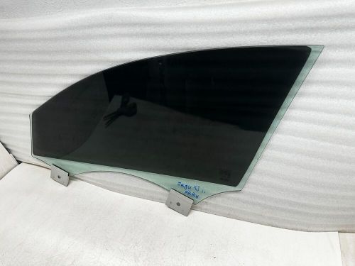 P40979 2010-2019 jaguar xj xjr front door window glass passenger side oem