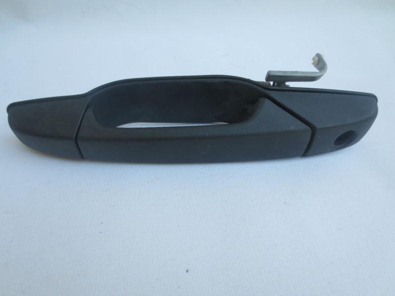 07-12 chevy tahoe/suburban/silverado, gmc sierra/  left front door handle oem