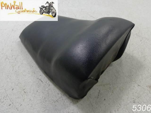 81 suzuki gs550t gs550 550 driver seat