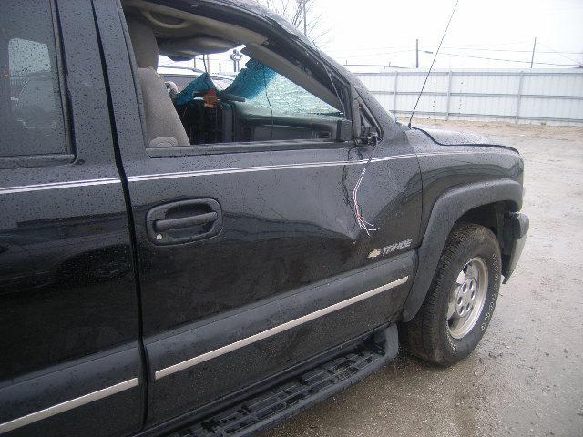 03 tahoe hood hinge 477719