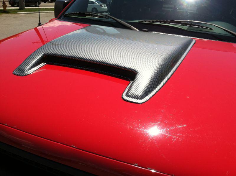 1994 - 2005 dodge ram 2500  large smooth single carbon fiber hood scoop