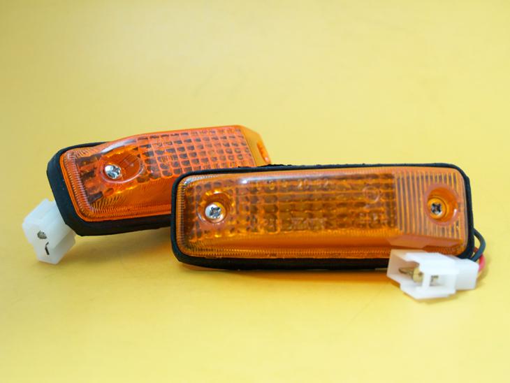 Toyota celica ta27 ta28 ra28 side marker light pair 