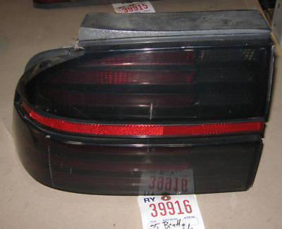 Chevy 95 beretta taillight tail light/lamp 1995 left