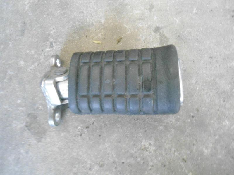 1984 honda shadow vt500c vt500 vt 500 right front footpeg foot peg