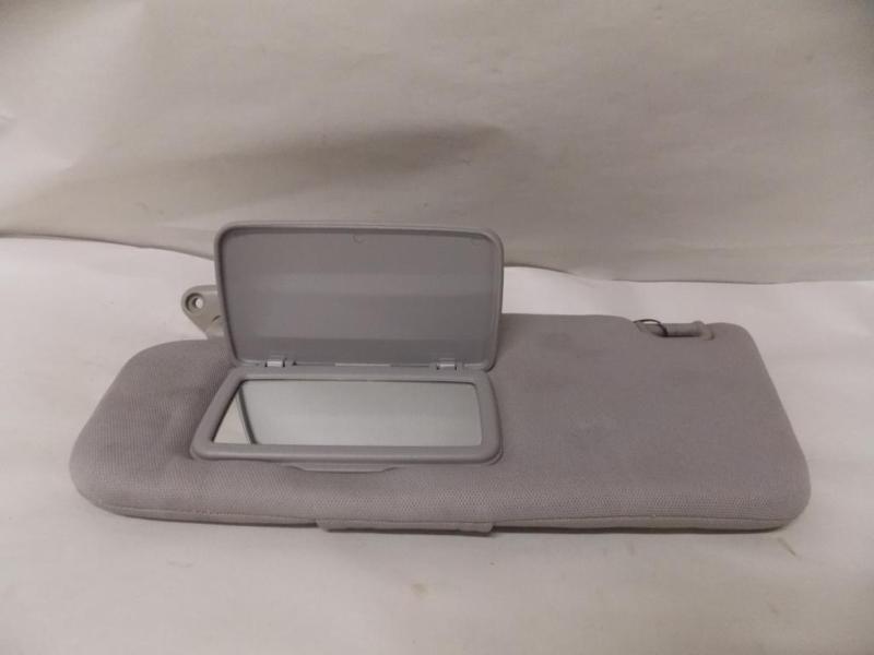 04-07 06 subaru impreza 4 door left driver sun visor 2004 2005 2006 2007 #4296