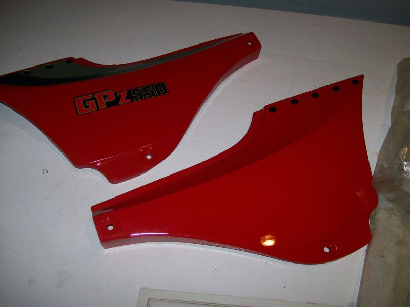 1984 kawasaki gpz 550 left & right panels new