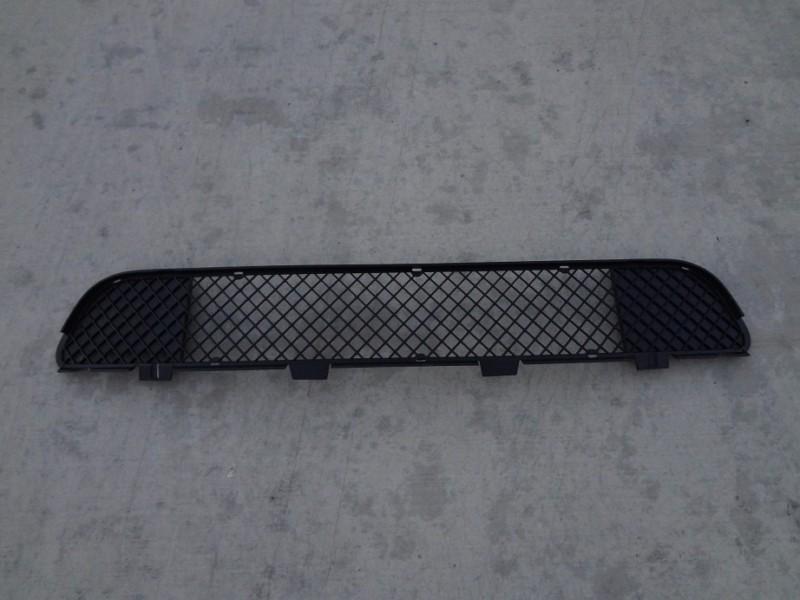 New bmw 97-03 e39 5-series m5 m-tech front bumper lower center mesh grille 