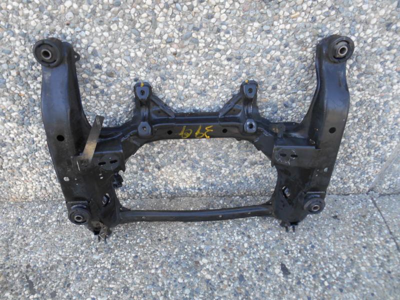 97-01 infiniti q45 q-45 front top frame engine cradle subframe crossmember #l-1