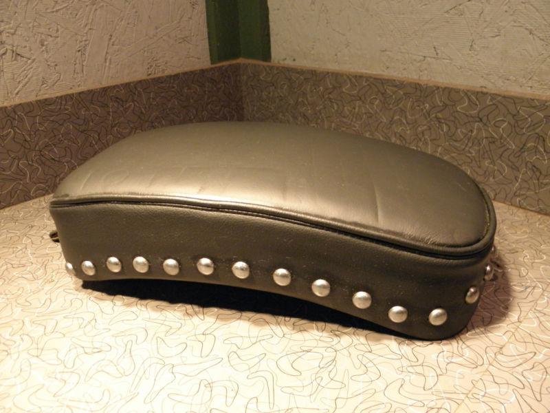 Yamaha xv1700 roadstar 2006 leather rear seat