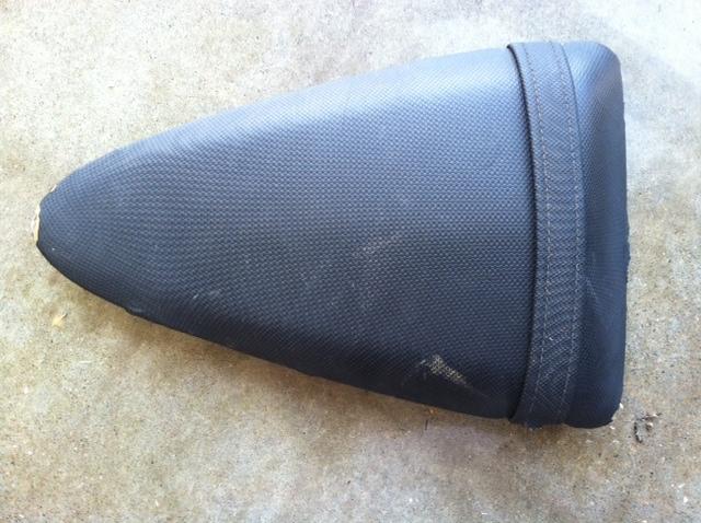 2007 2008 07 08  kawasaki ninja zx6r zx6 rear passenger seat oem fast shipping 