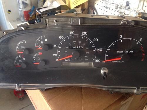 99 00 01 ford f250sd pickup xlt speedometer  cluster used oem