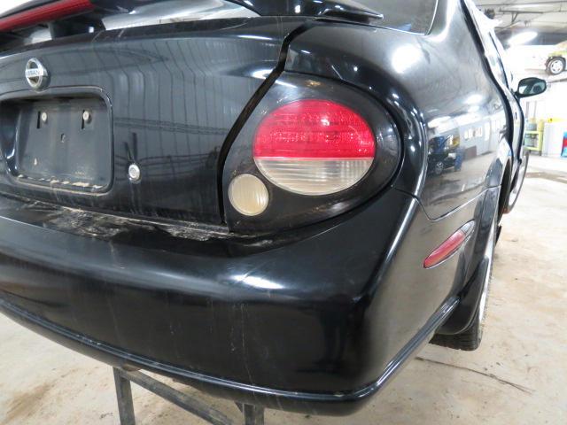 2002 nissan maxima outer tail light lamp right