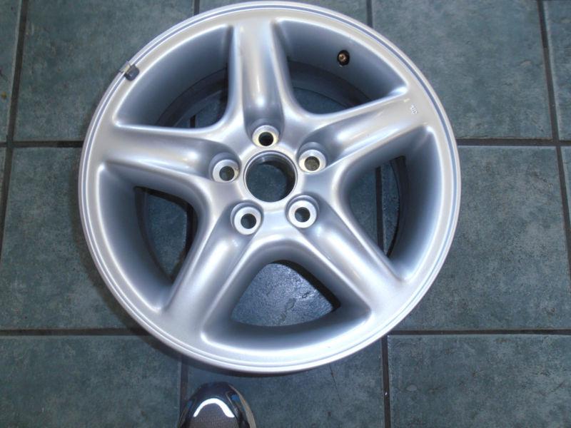 Lexus original factory wheel/rim  from rx300 1999 2000 2001 2002