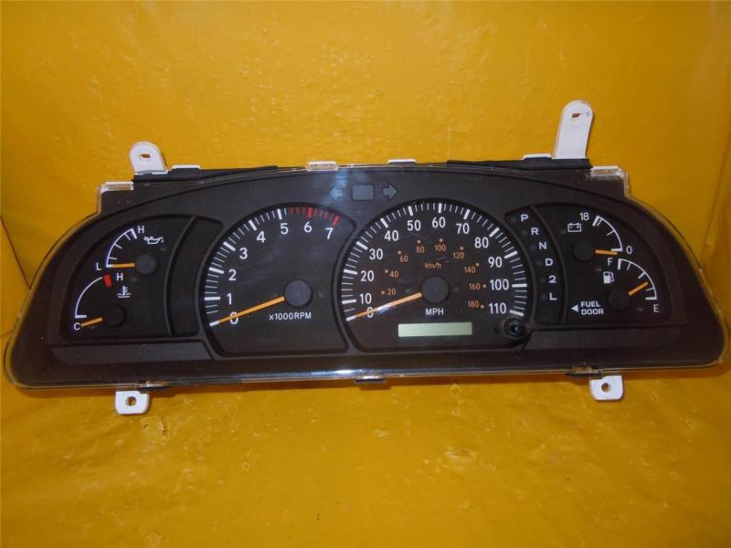 00 01 02 tundra speedometer instrument cluster dash panel gauges 134,558