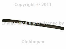 Bmw e30 (88-91) rear bumper impact strip center oem new + 1 year warranty