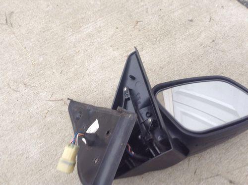 2000 land rover discovery passenger side (right) power mirror 1999-2004