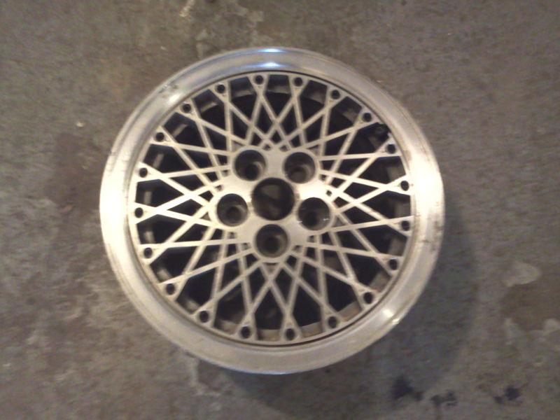 * 14 inch factory alloy rim - oldsmobile cutlass / silhouette / 1988-1996