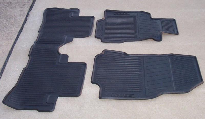 Original nissan cube complete set new rubber floor mats fits all years