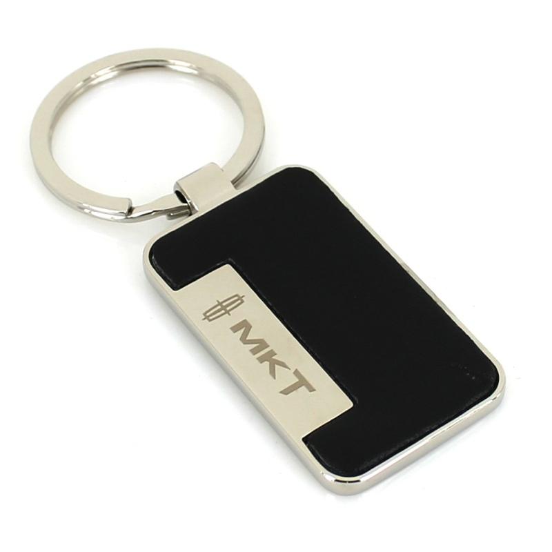 Lincoln mkt metal key chain w/ black leather insert