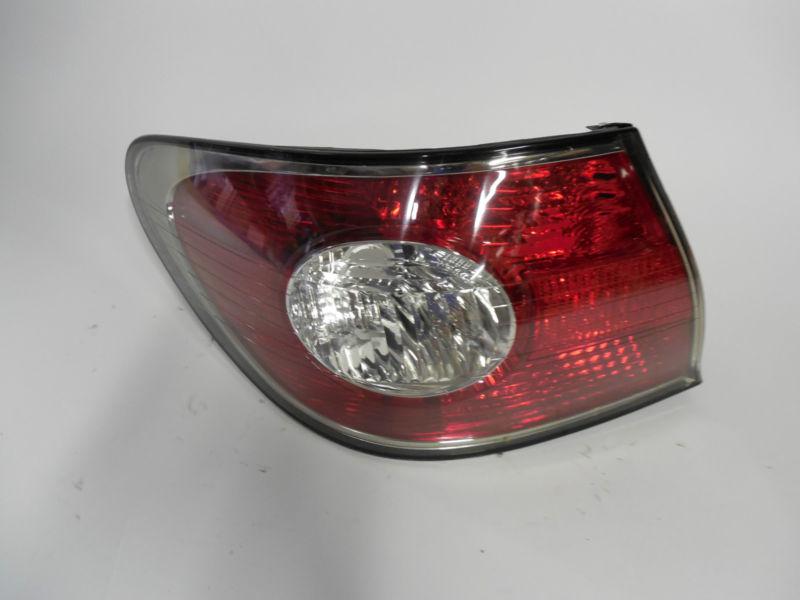 02 03 04 lexus es300 oem left tail light nice!