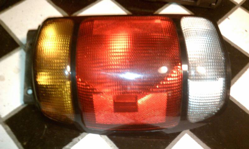 95 96 97 ford explorer driver rear brake tail light 1995 1996 1997