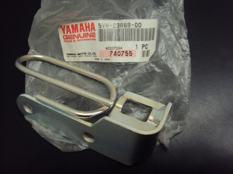 Yamaha, pn 5vm-23868-00-00 bracket, steering lower,2003-06 yfs200 models