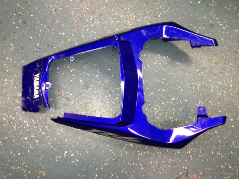 Yamaha yzfr6 oem rear tail fairing yzf-r6 2003-2005 03 04 05 06-09 r6s yzfr6s