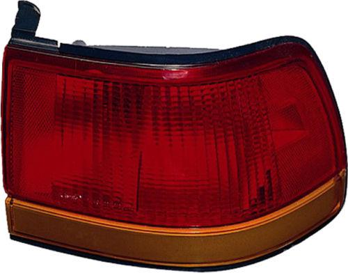 Ford escort sedan 91 92 93 94 95 96 tail light right rh