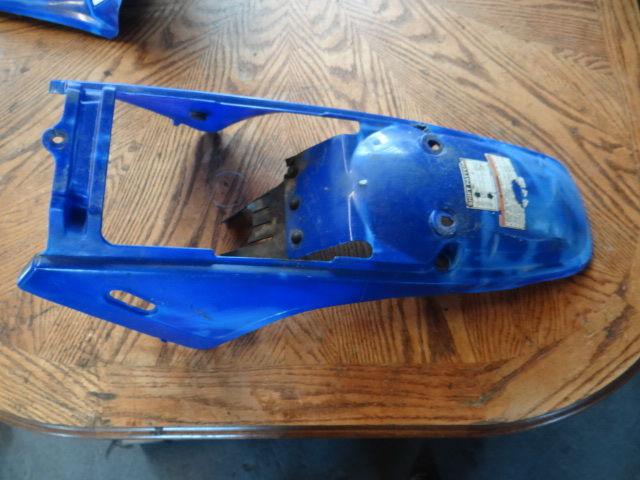 2003_yamaha_pw80_pw-80_50_rear fender_plastic_blue oem fender_number plate